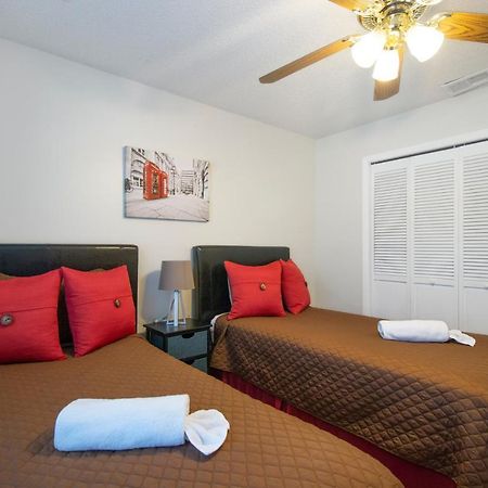 Tampa Bay Pool Home With Heated Pool ブランドン エクステリア 写真