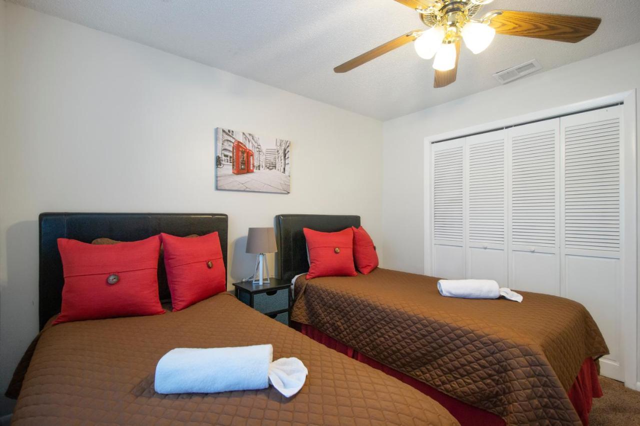 Tampa Bay Pool Home With Heated Pool ブランドン エクステリア 写真