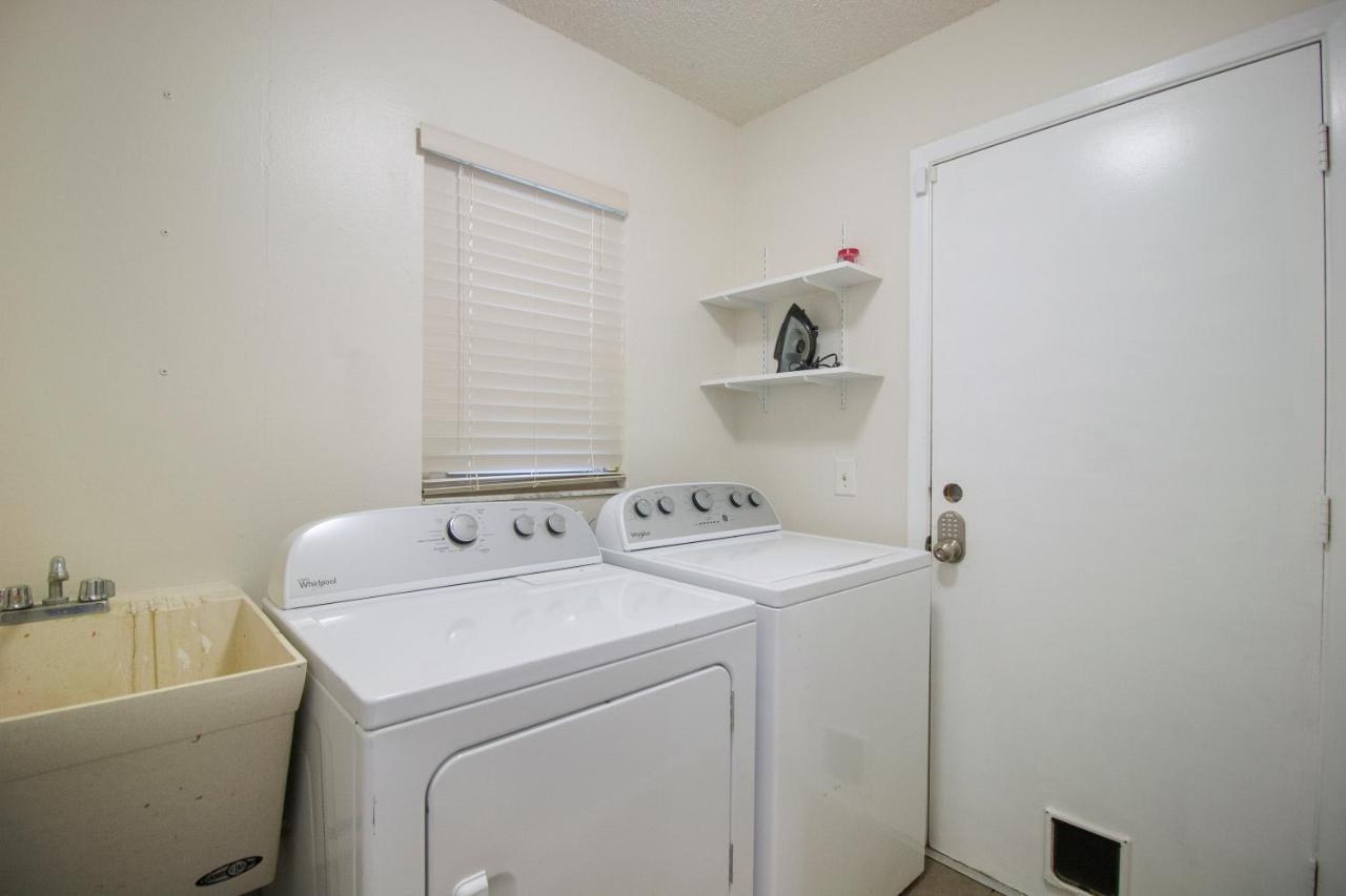 Tampa Bay Pool Home With Heated Pool ブランドン エクステリア 写真